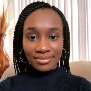 Meet your Posher, Nikki